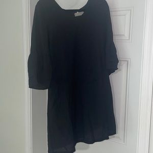 Black amazon dress with cap wide mouth sleeves-L